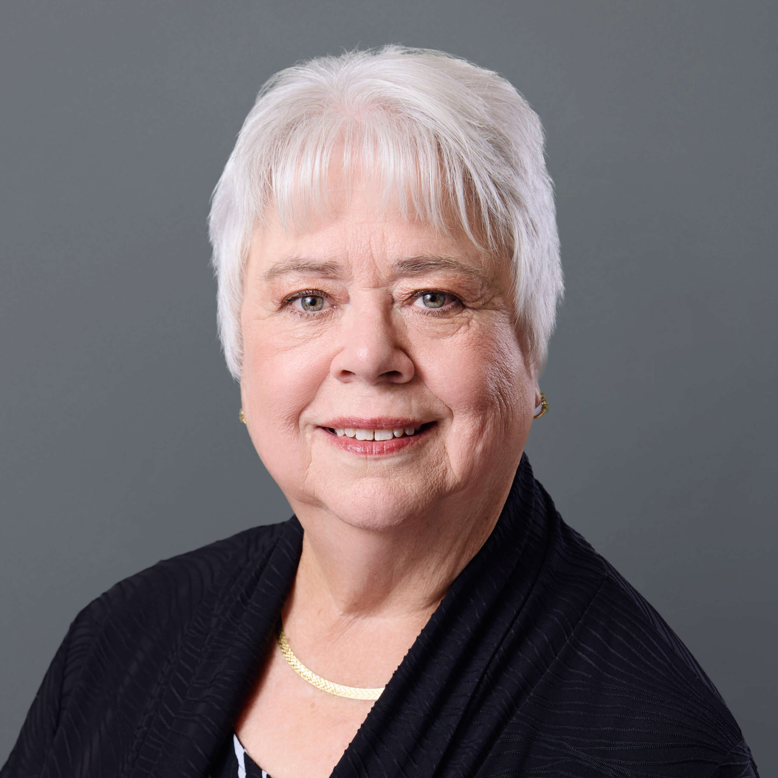 JDSteel Employee Deana Cocks Headshot